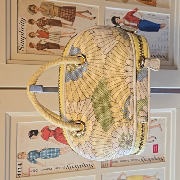 Spartina 449 floral personal care bag - Picture 3 of 10